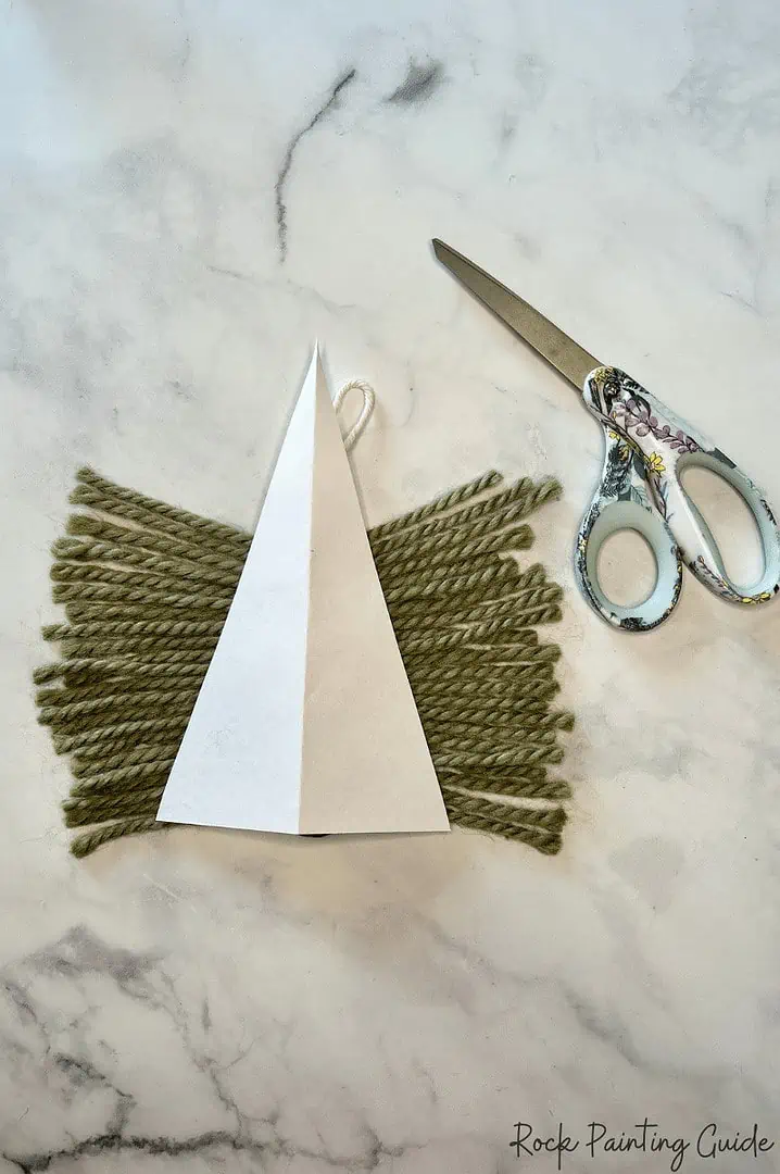 Perfect Macrame Christmas Trees Craft for Teens to try this Season 12 cut the excess yarn off the christmas tree