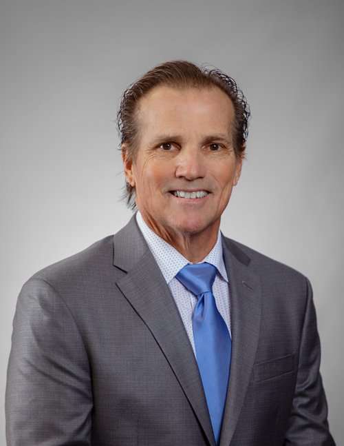 Bob Hewitt headshot