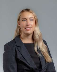 Caroline Zapiec headshot