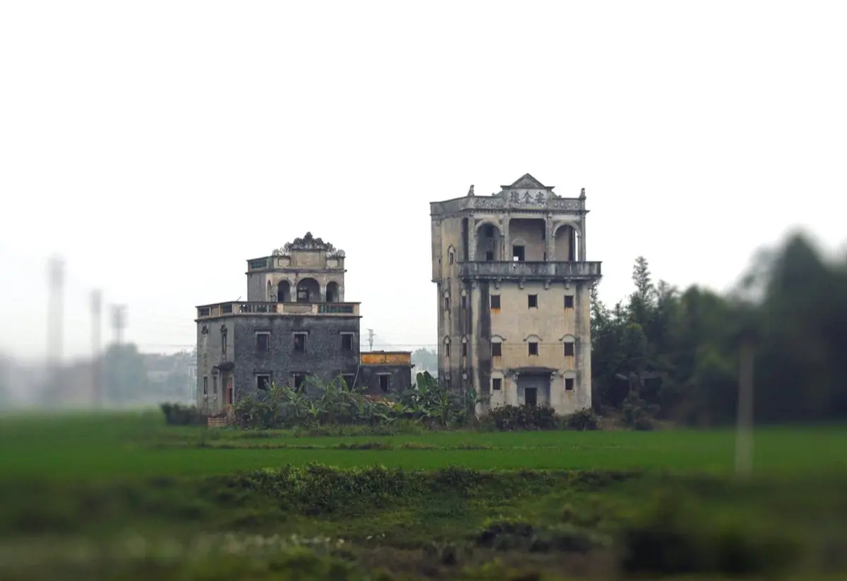 A traditional ancestral hall in a Wuyi village — the community gathering place where qiaopi couriers distributed letters and money, and village letter-readers read incoming correspondence aloud to illiterate family members.