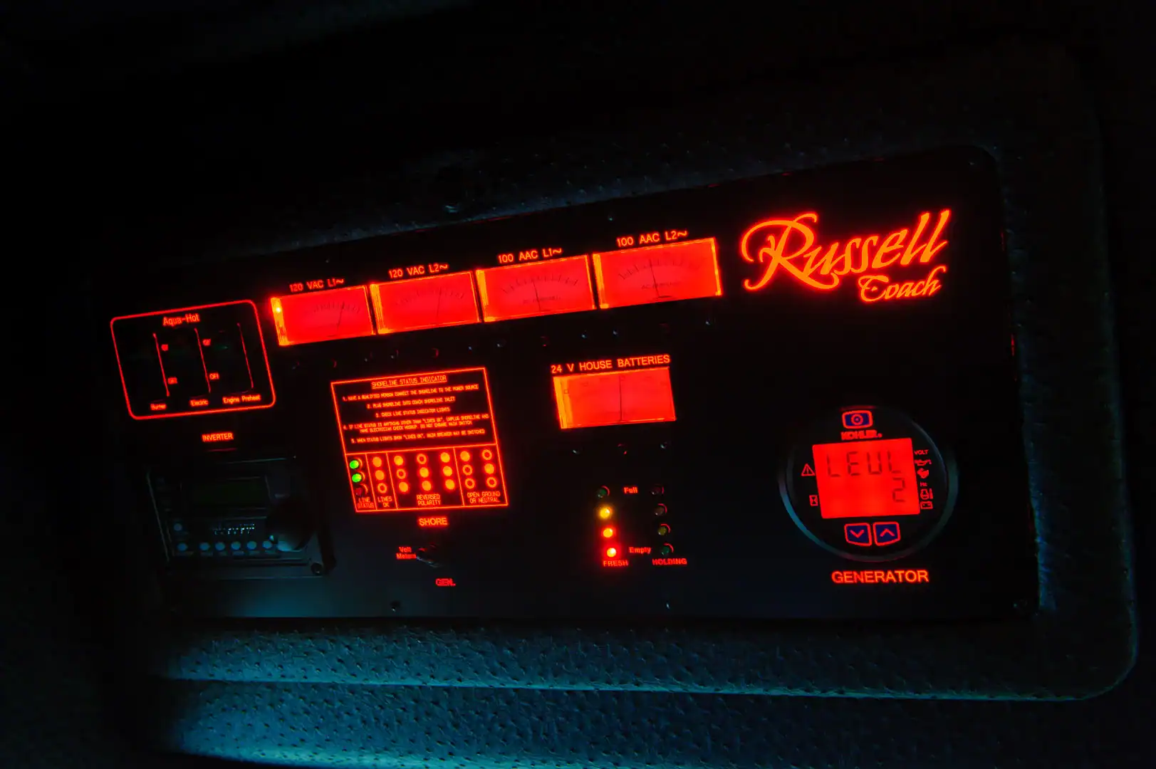 Russell Coach Entertainer Coaches