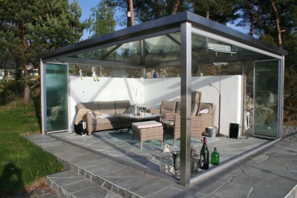 Lysthus_med_folde_skyvedør_02