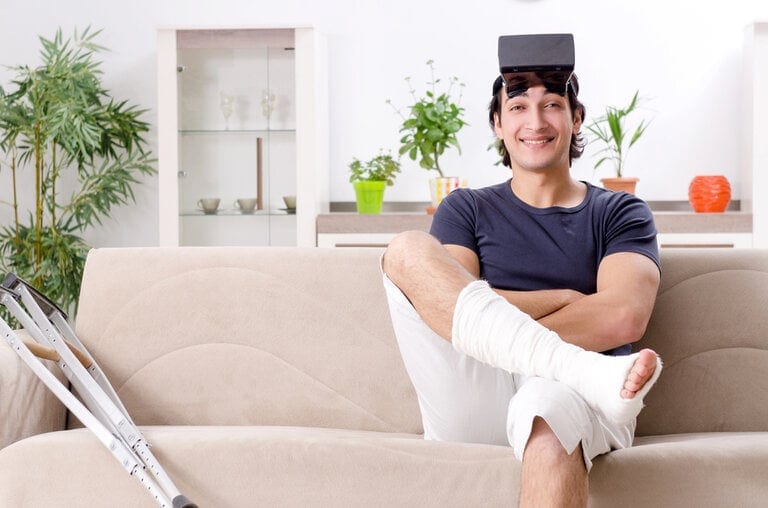 Virtual Reality and Seated Exercises With an Injured Leg