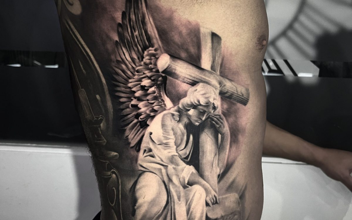 Best Tattoo Shop in Beverly Hills Sydney Tattoo Artists 6 DA130010-D2E4-4044-9E02-68D2641E1BF1