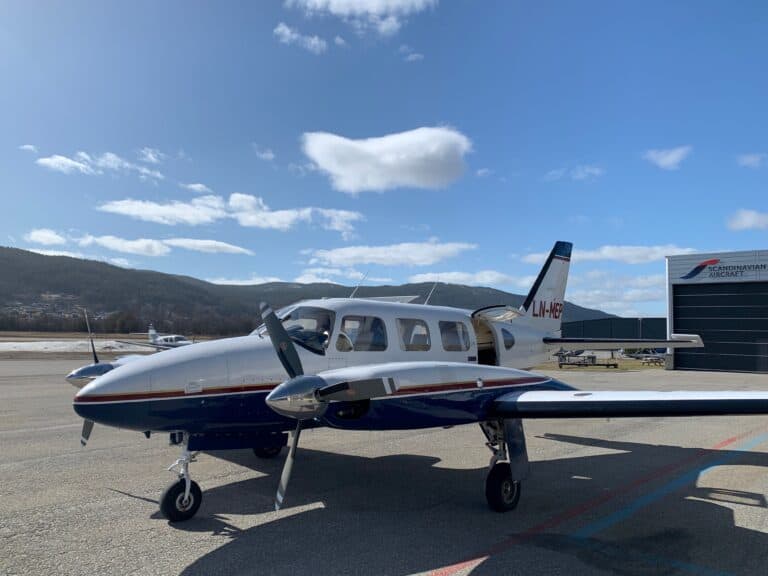 Piper Navajo