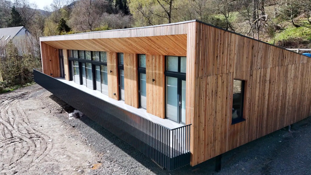 Shadow gap Scottish Larch cladding looking modern and clean cut