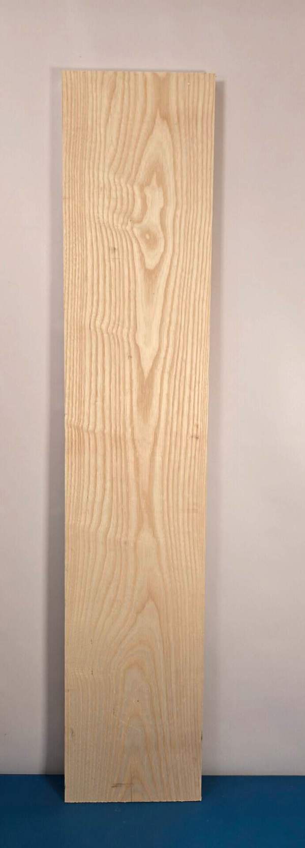 Straight edge Ash
