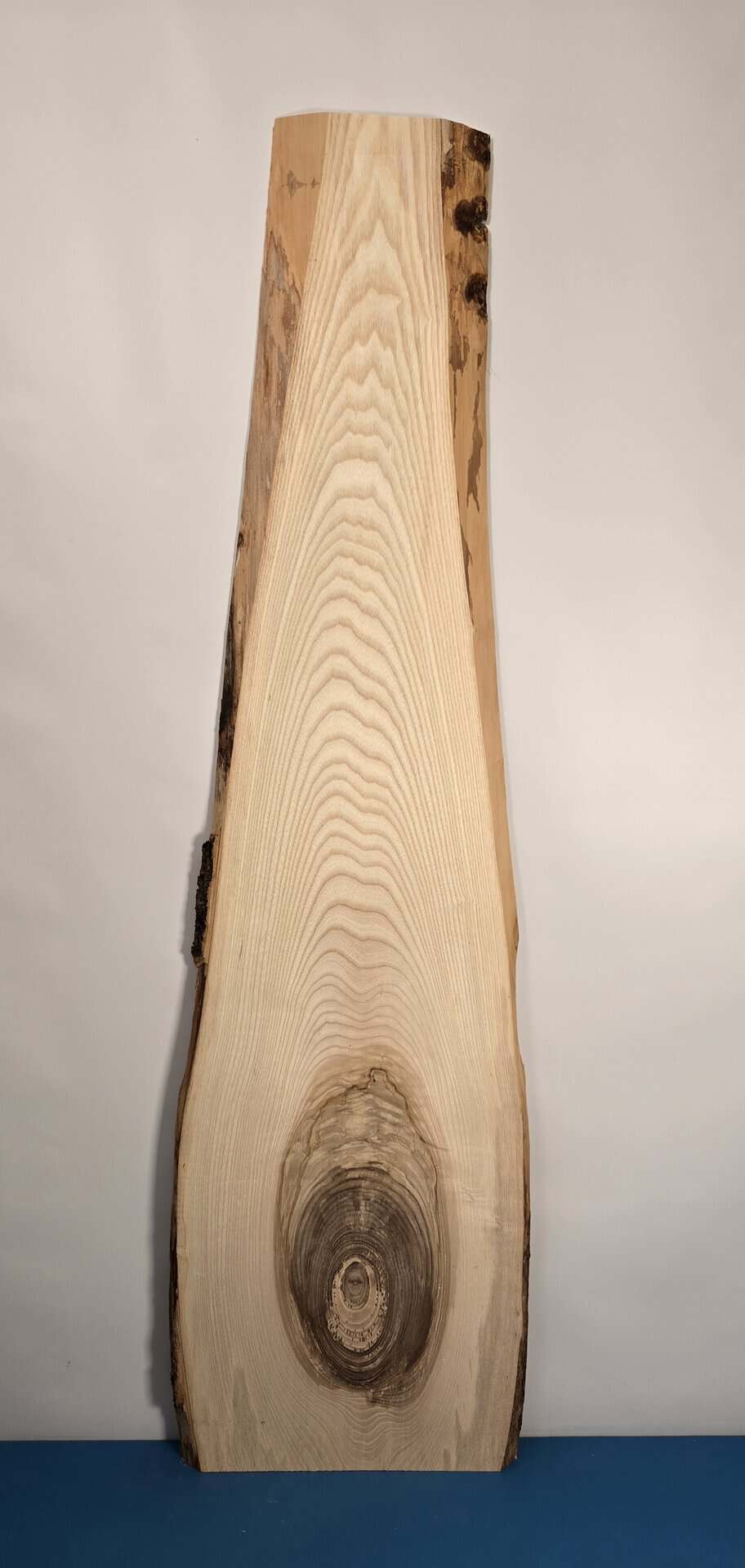 Natural edge Ash