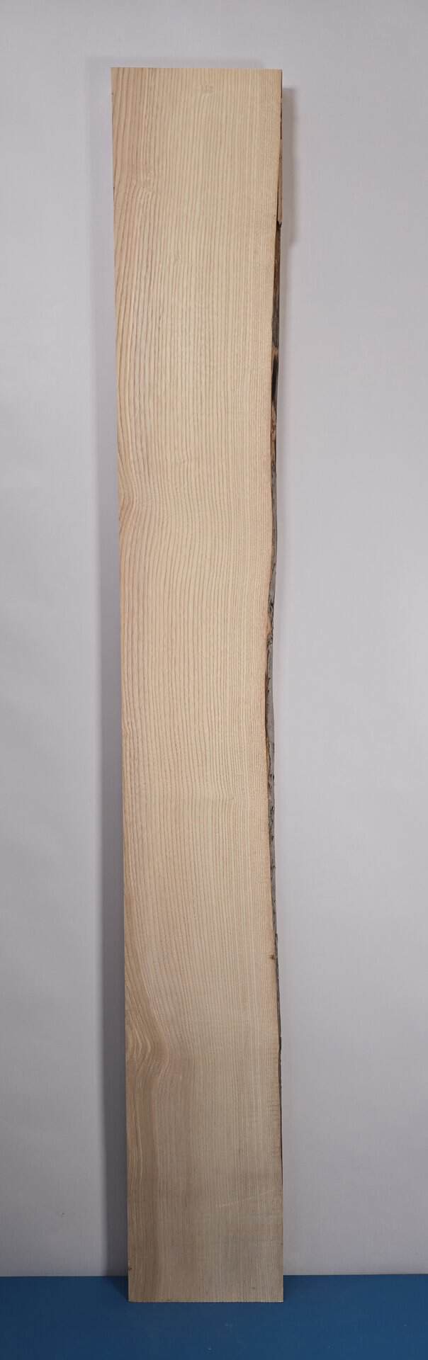 Natural edge Ash