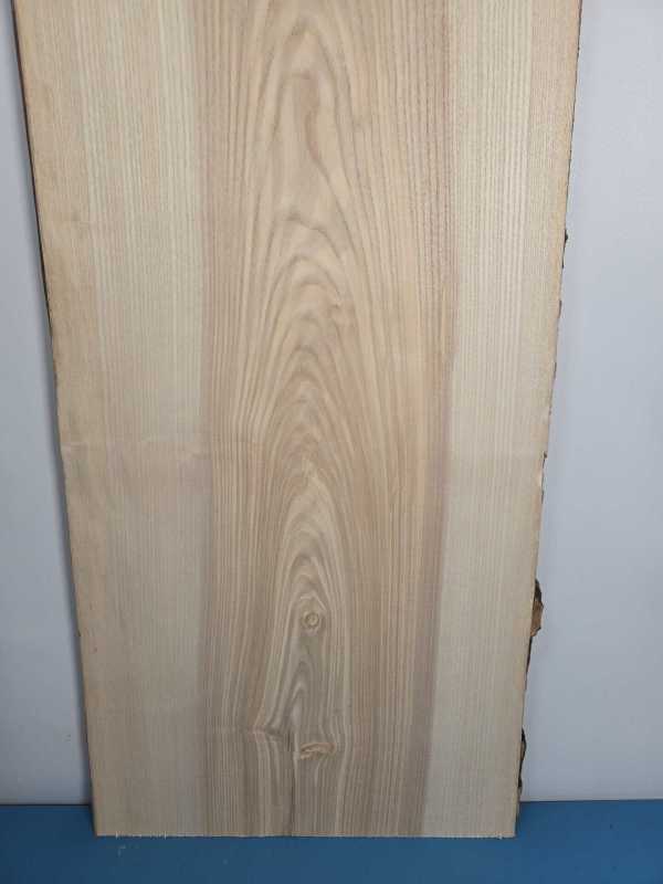 Contrasting Ash wood