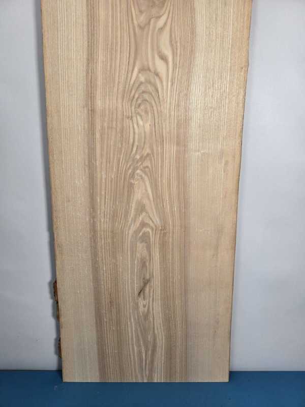 Contrasting Ash wood