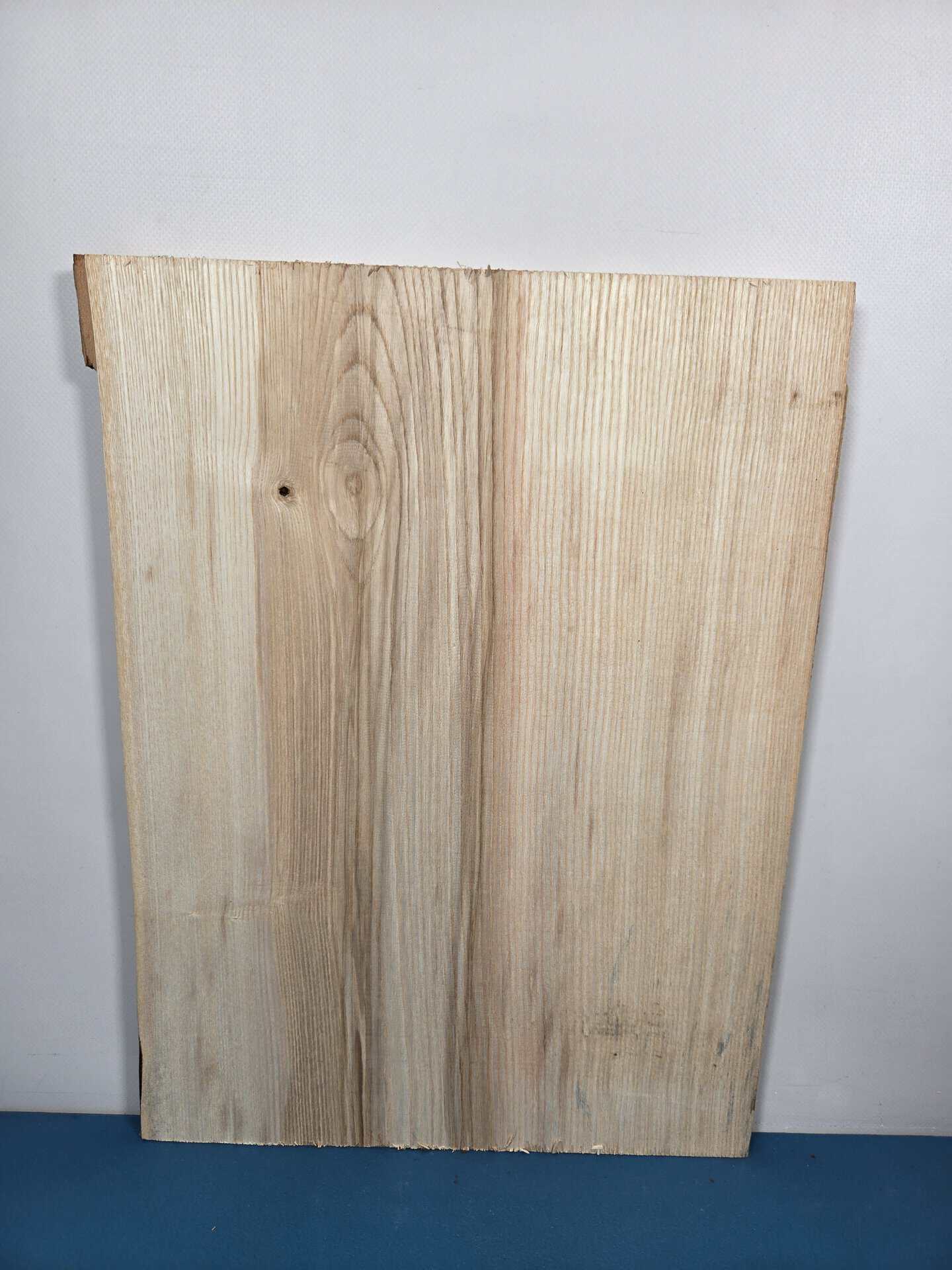 Natural Edge Ash Offcut - Image 4