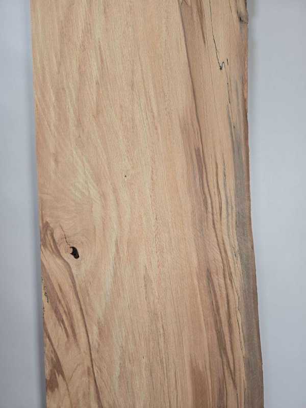 1 Natural edge Beech