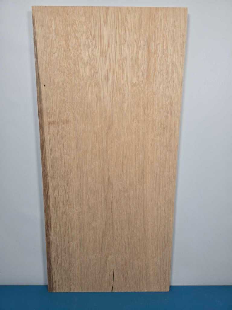 Straight Edge Oak Offcut