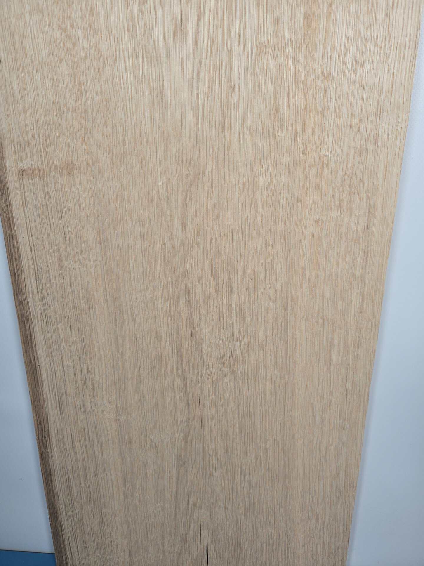 Straight Edge Oak Offcut - Image 3