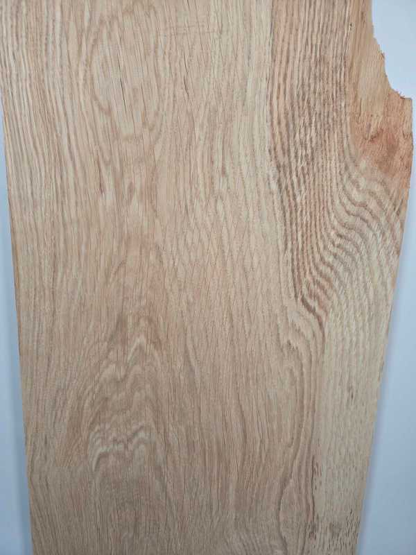 Straight-Cut Oak Offcut