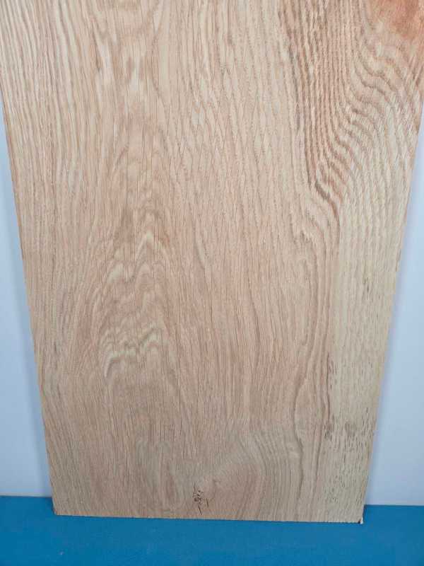 Straight-Cut Oak Offcut