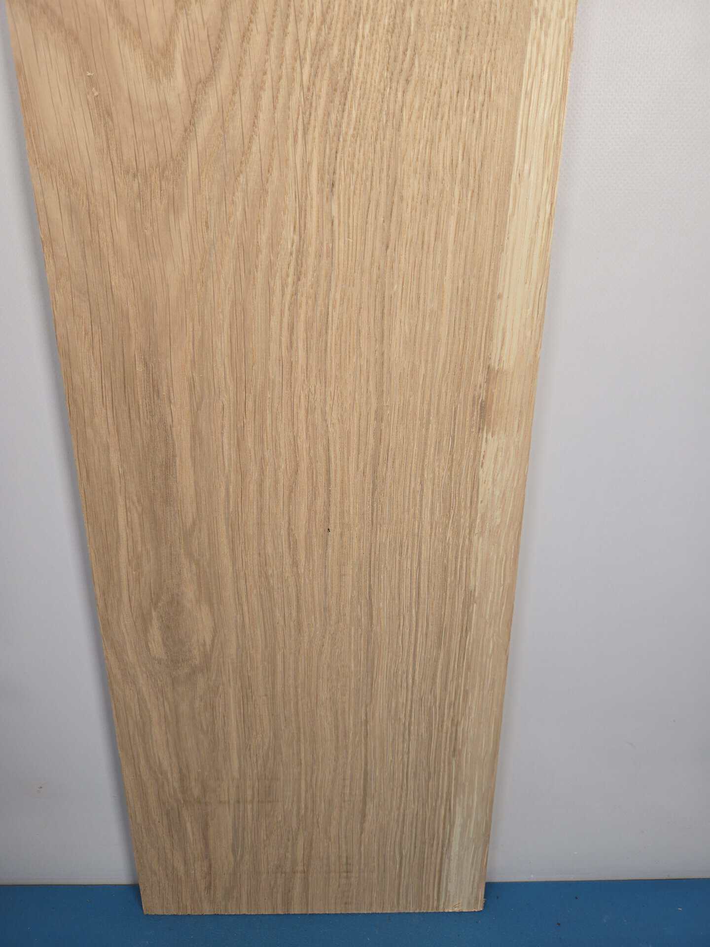Clean Straight Edge Oak Offcut - Image 4