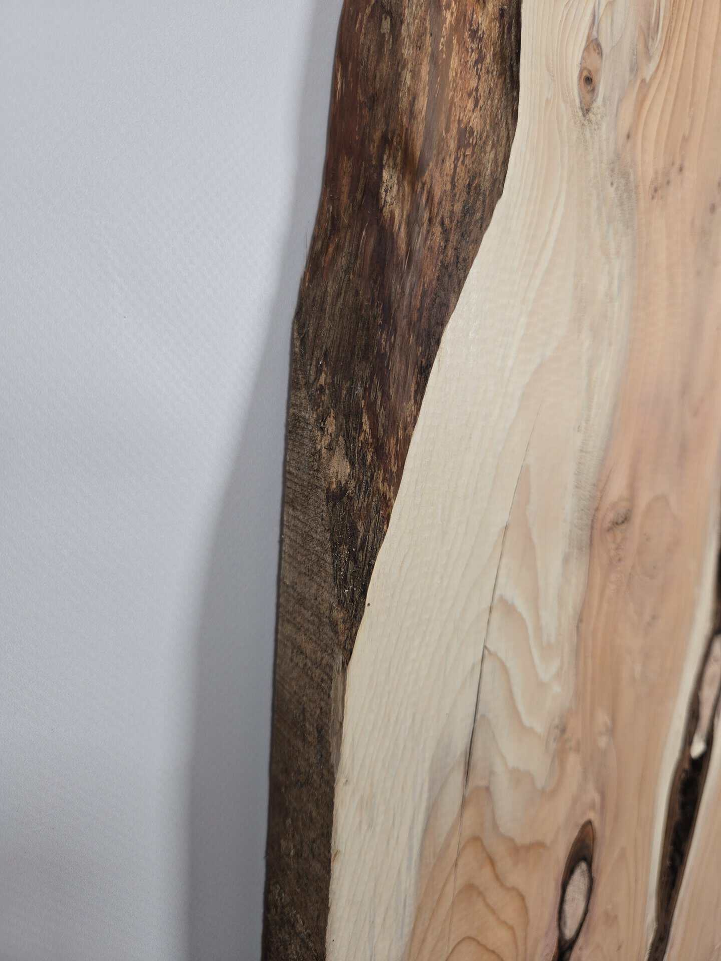 Rustic Yew Board with natural edge - Image 5