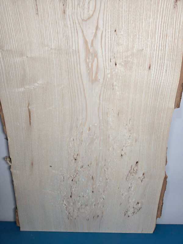 Figured Ash wood