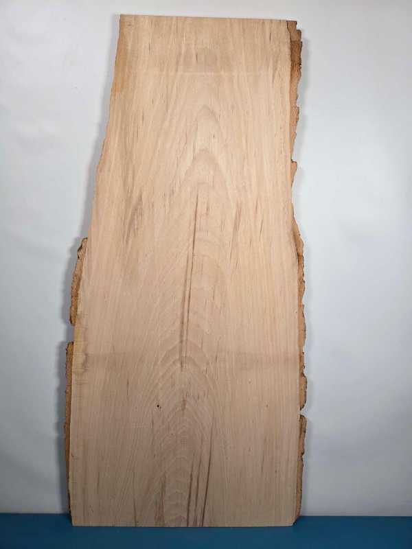 Naturally shaped beech board