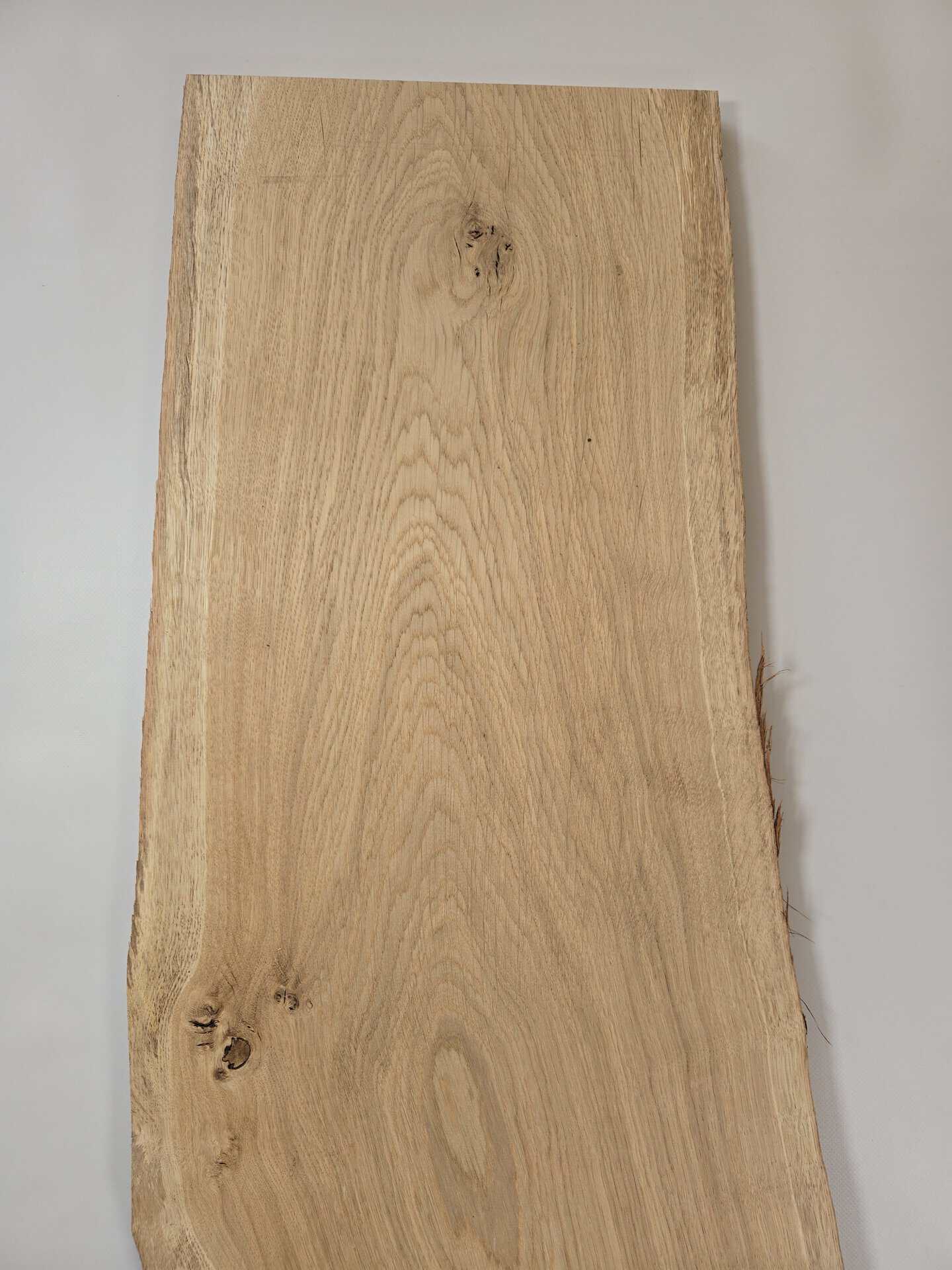 Natural edge Oak board - Image 8