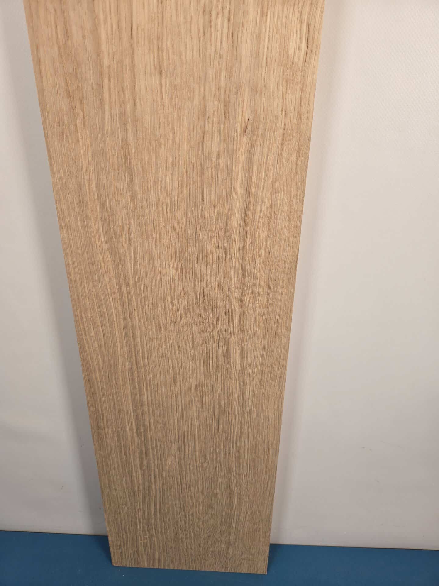 Straight edge Scottish Oak - Image 3