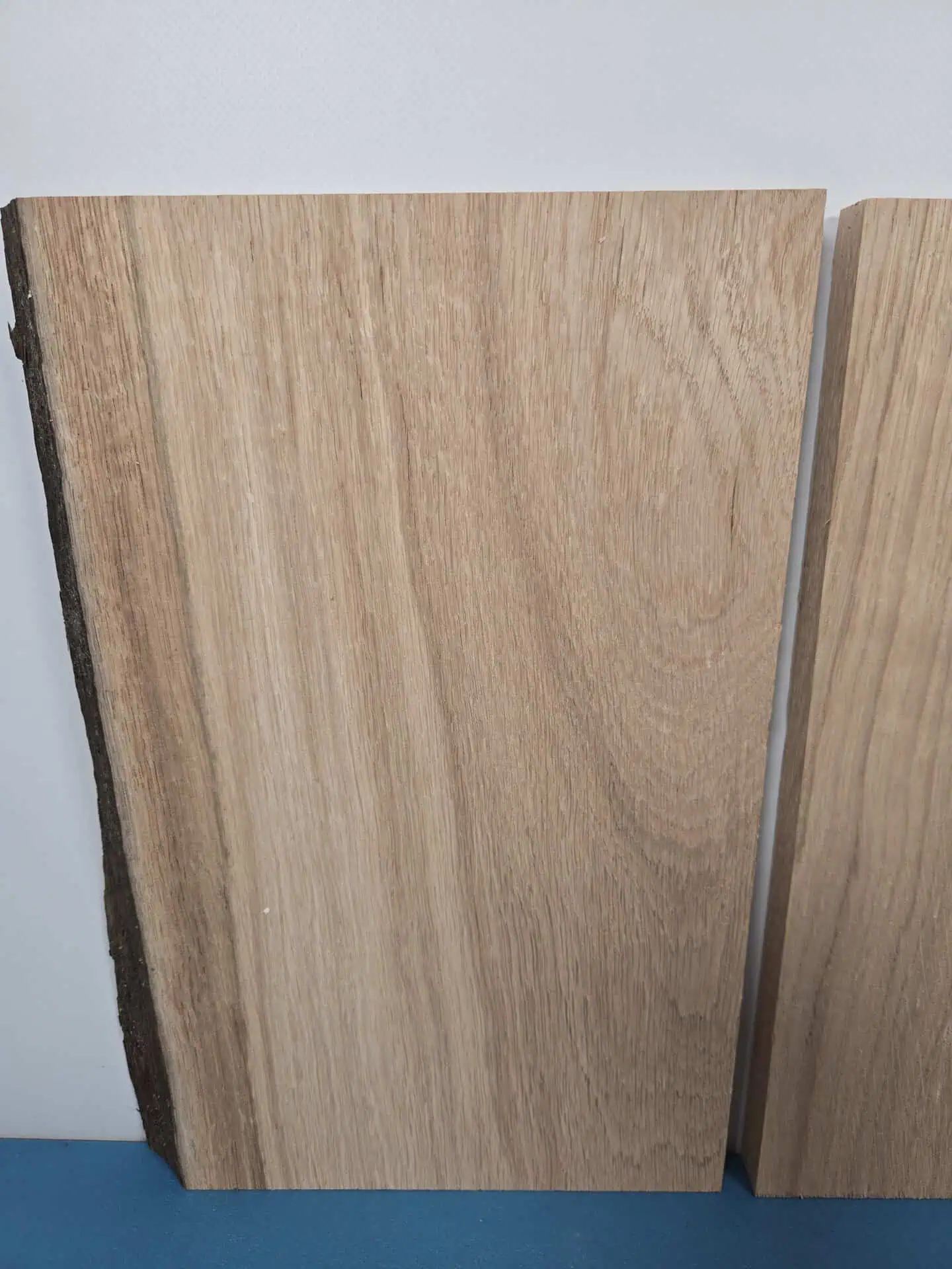 2 Natural Edge Oak Offcuts - Image 2