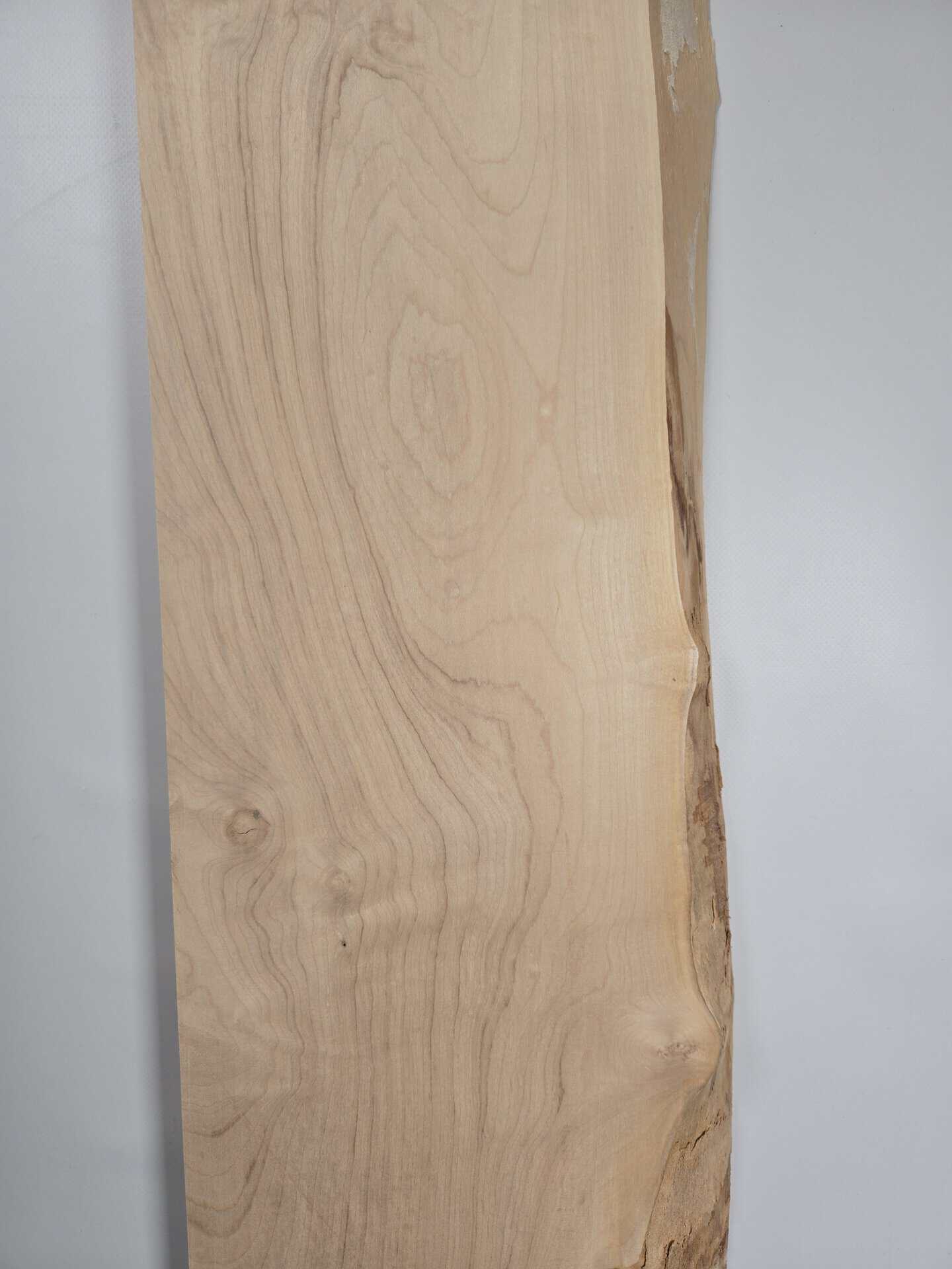Waney edge Sycamore - Image 3