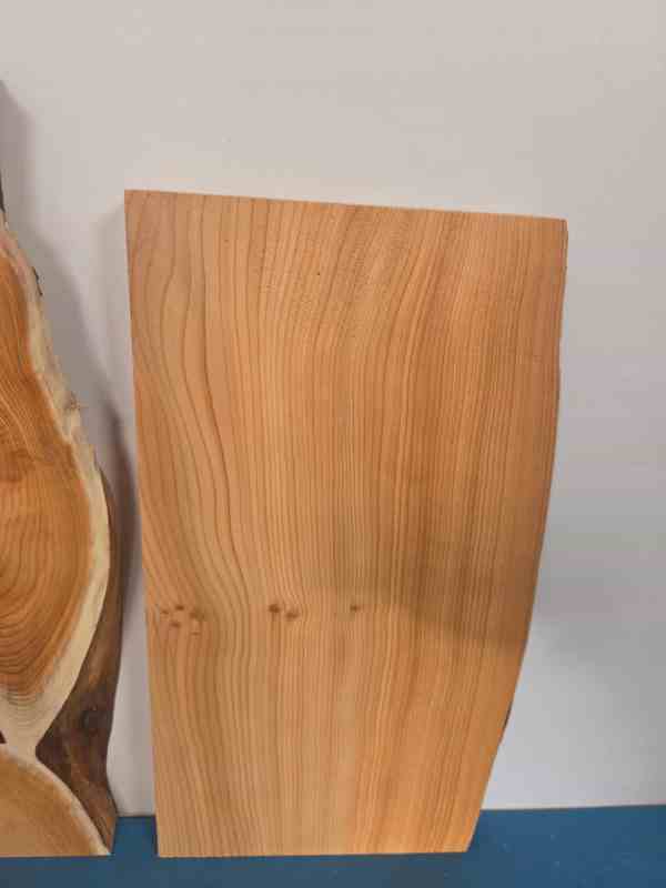 2 Yew Offcuts