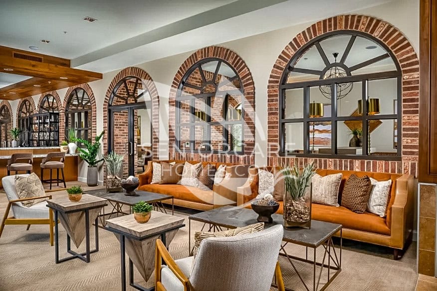 Welcoming, bright lounge area at Clearwater at Glendora