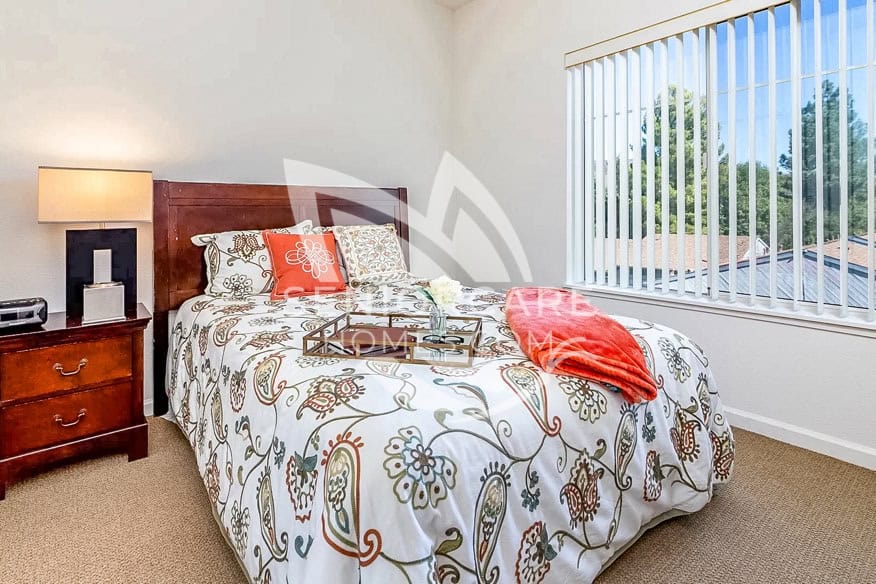 Bright private bedroom at Atria at Grand Oaks