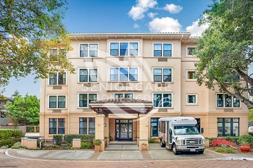 Exterior outside of Sunrise Senior Living San Mateo
