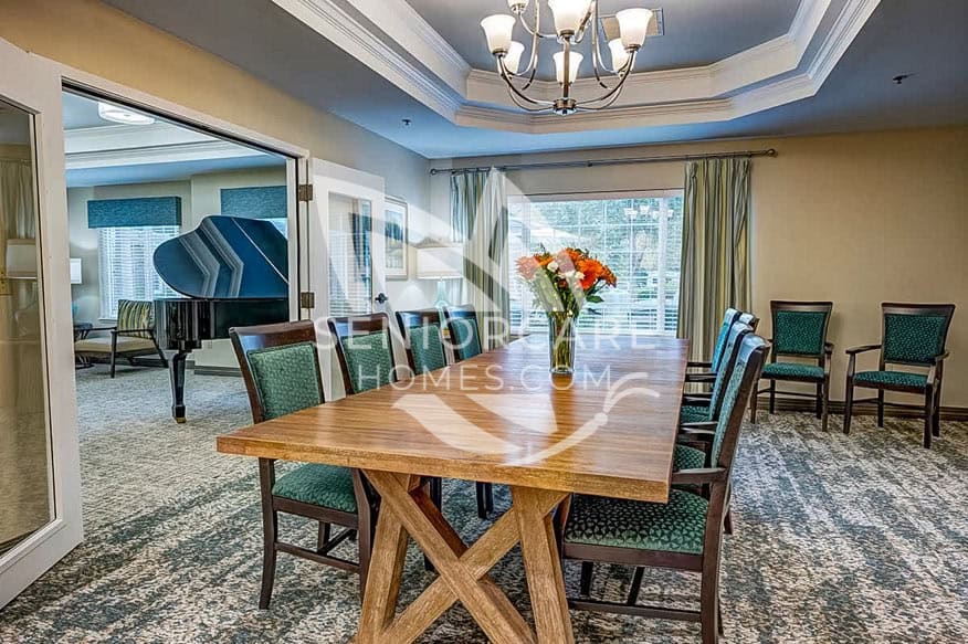 The main photo of Merrill Gardens At Gig Harbor