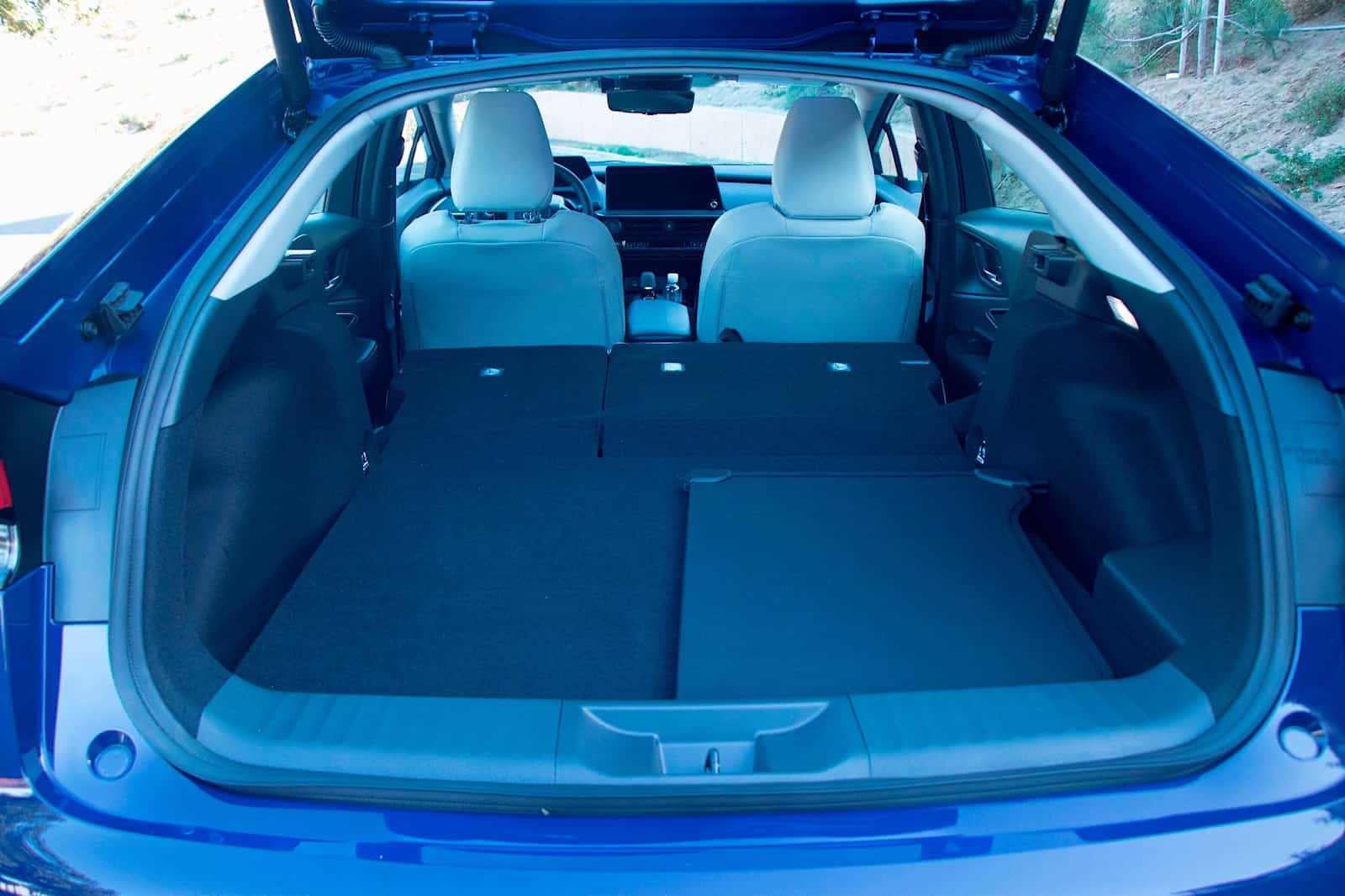 Custom luggage area kit for Toyota Prius, maximizing cargo space and protection.