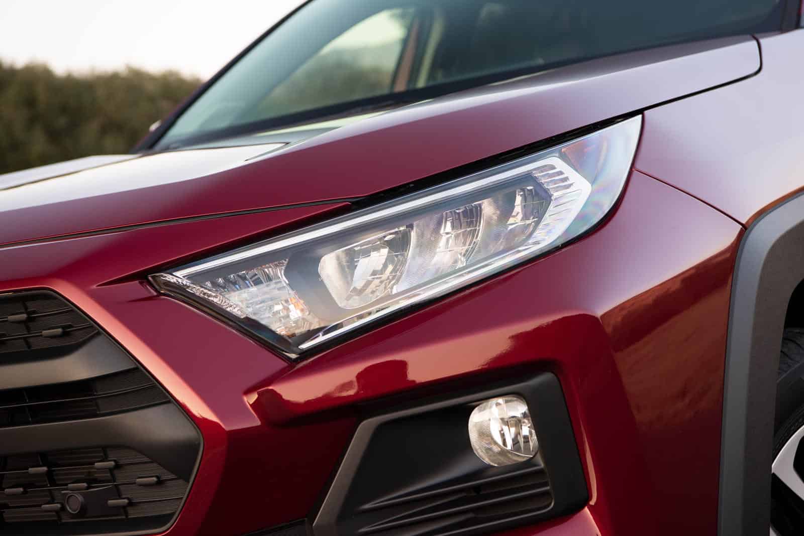 Enhanced LED headlamp and fog lamp upgrade for Toyota RAV4. Improve visibility and style with high-q.