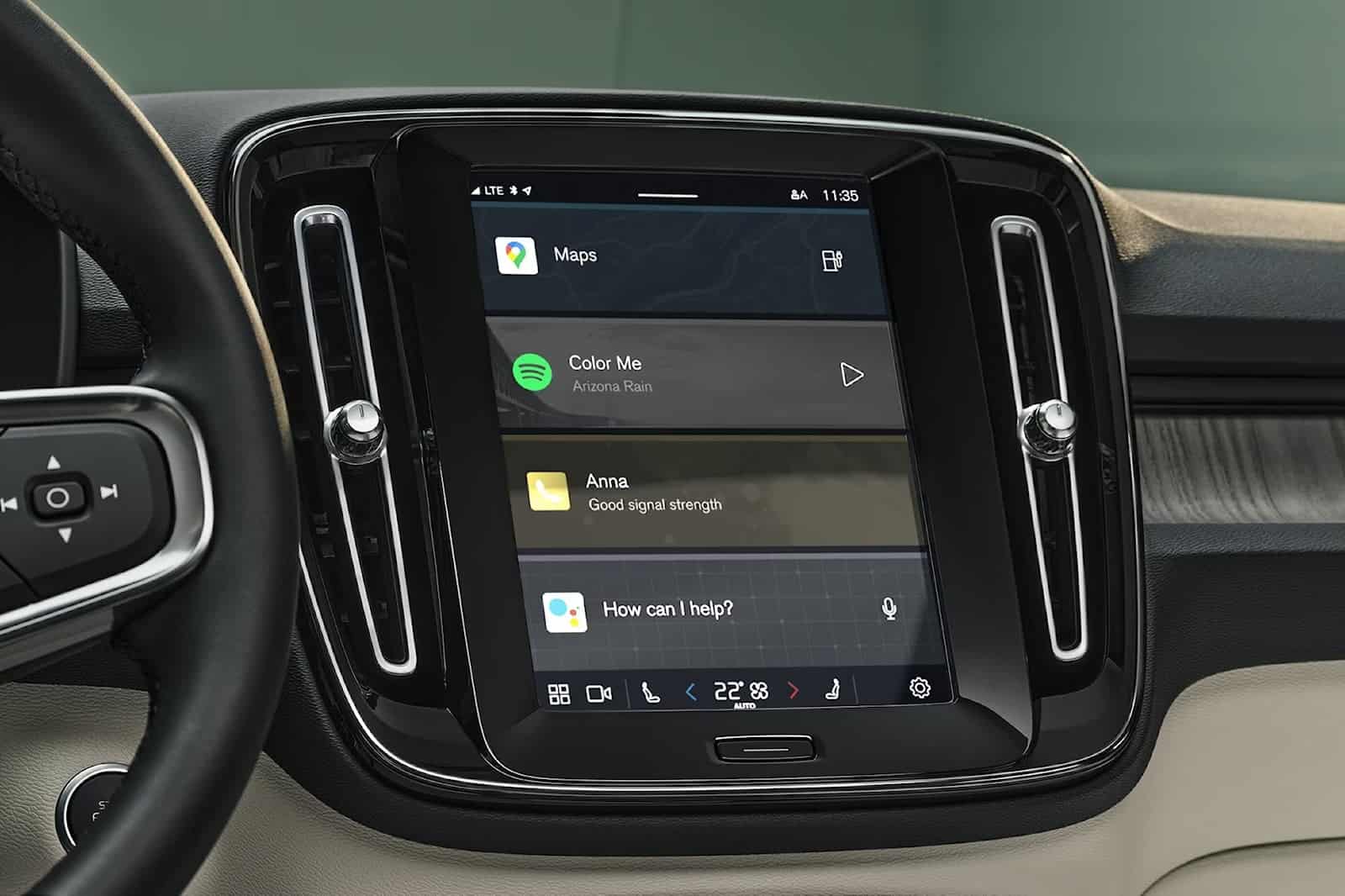 High-quality screen protector for Volvo XC40 interior display.