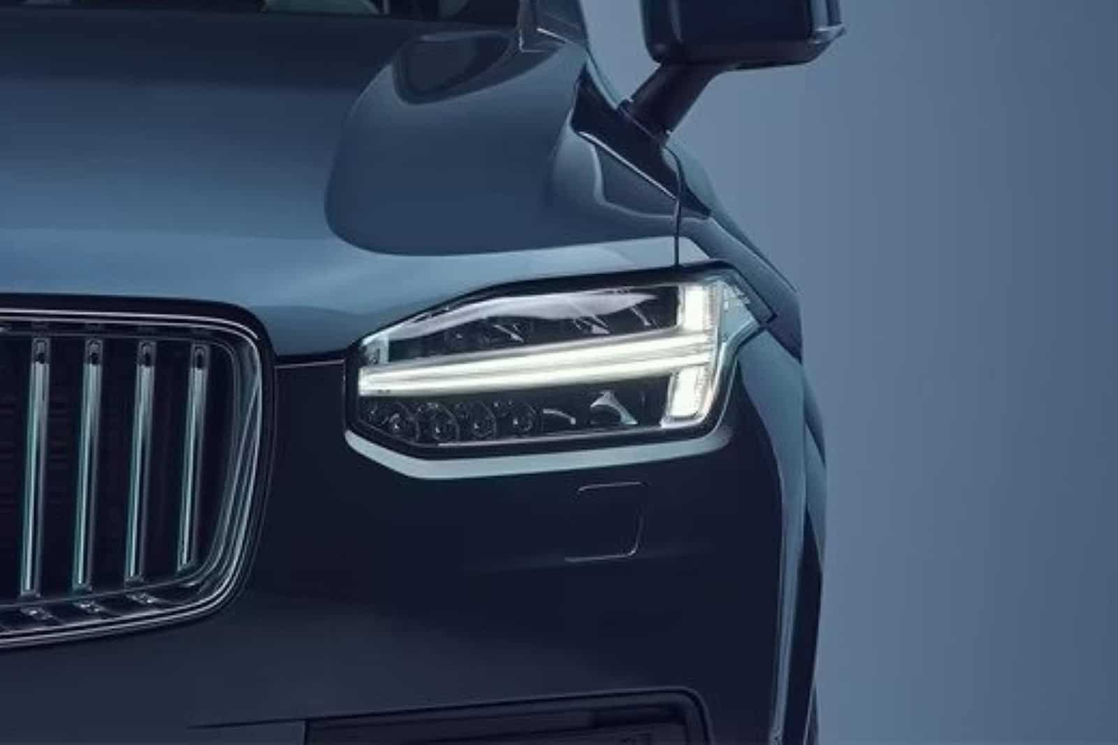 High-quality Volvo XC90 headlamp and fog lamp kit for enhanced visibility and safety. Perfect for up.