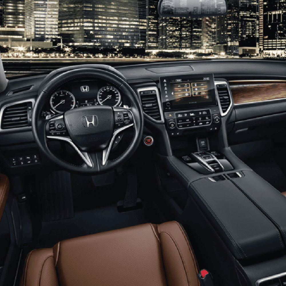 Interior upgrade for Honda UR-V with premium materials and stylish design.