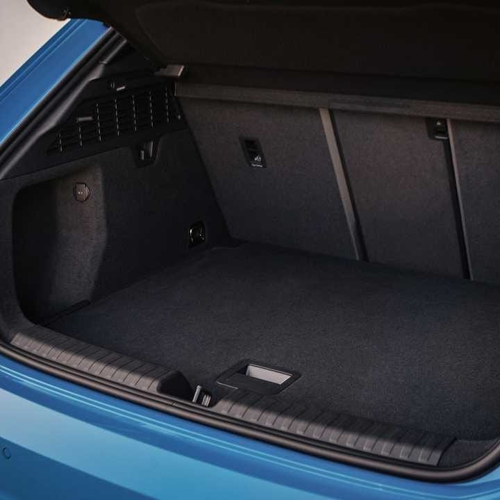Audi A3 trunk protection kit for luggage area, durable and easy to install.