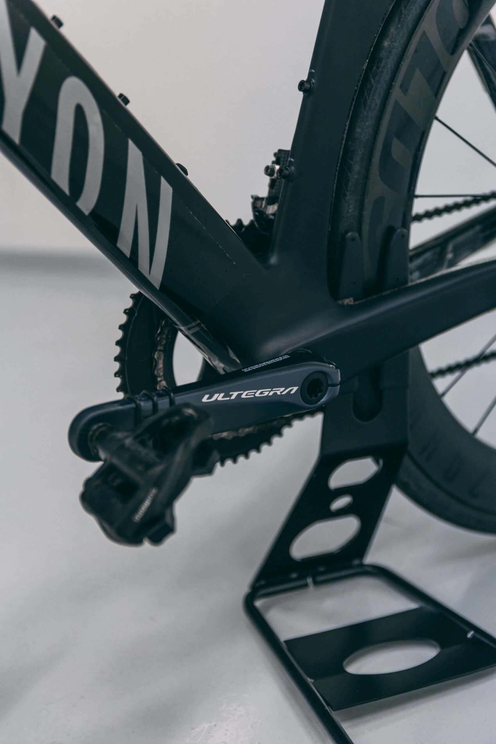 High-quality protection film for Canyon Aeroad bike frame.