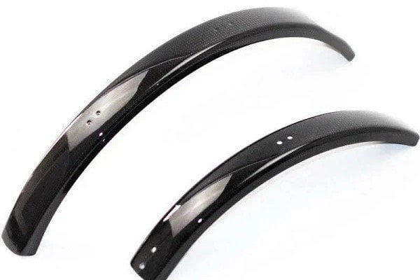 Protective film for Brompton mudguards for enhanced durability and scratch resistance.