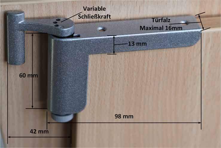 Einfache Montage des ClipClose TS Türschließers ohne Schrauben, ideal für schnelle Türsicherung.
