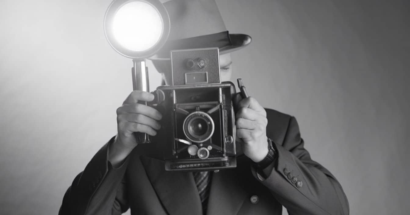 Everyday 1960s Life That Would Confuse Today's Kids 6 old photo of a man dressed in a suit and eC3jtplAQ0ie Lq7Zf U1A 5iO4ARBWQYKD8QMF9Q8oBw