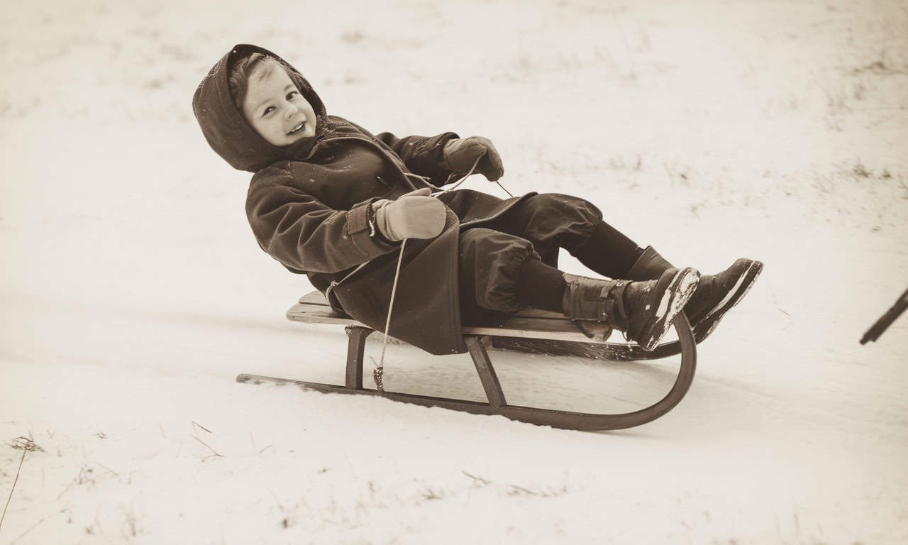 Risky Things We Did as Kids That Would Alarm Parents Today 10 old photos 8