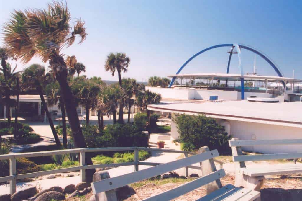 12 Road Trip Destinations from the '70s Boomers Loved 6 marinelandofflorida 93c591