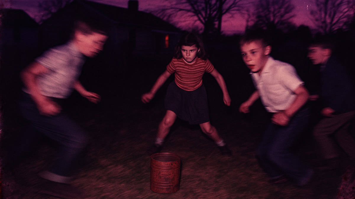 Children playing Kick the Can in a 1950s backyard, a popular game from the era.