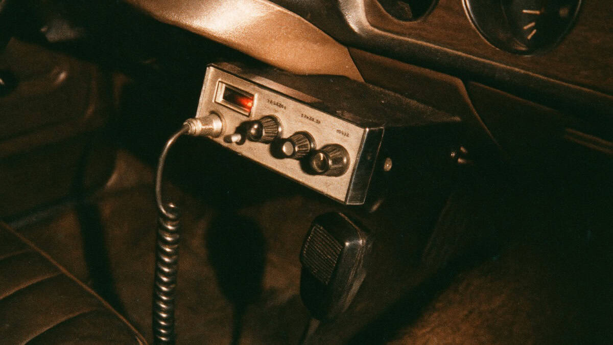 15 Things Only Kids Who Grew Up in the '70s Will Understand 13 Image of a classic CB radio setup, highlighting its role in 70s and 80s road trips.