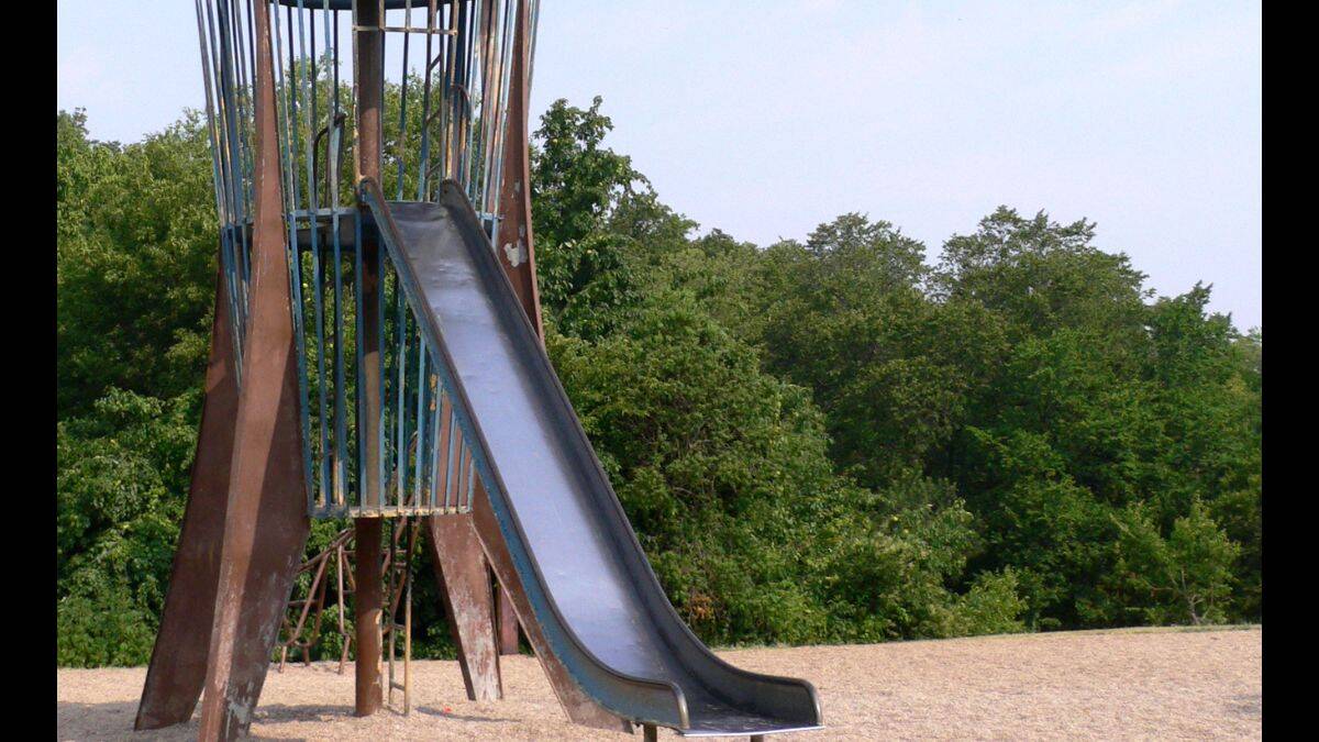 Remember These? 15 Playground Equipment Pieces That Would Never Pass Safety Standards Today 9 60s playground equipment 9
