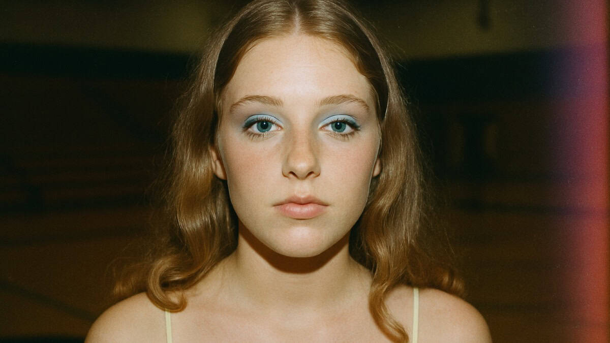 Prom Trends from the '70s Only Early Gen Xers Remember 13 70s outrageous prom trends